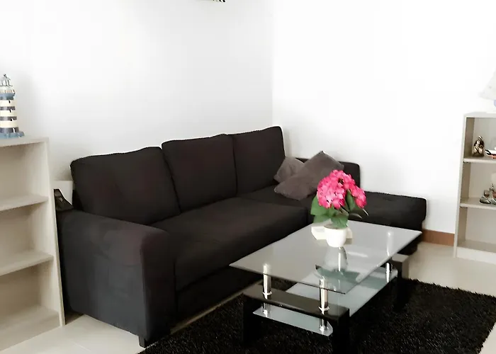 Des Ormeaux 아르장르